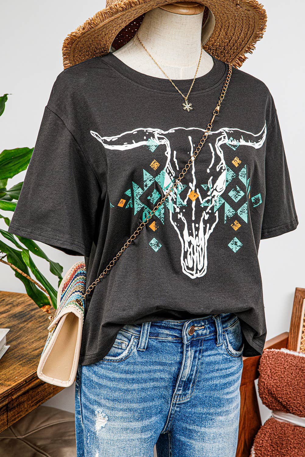 Vintage Western Bull Head Skull Turquoise Graphic T Shirt