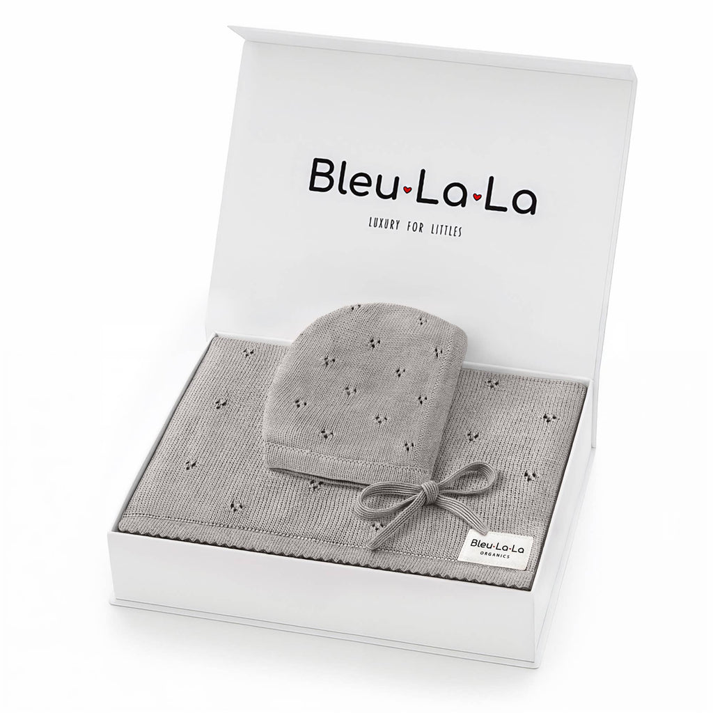 100% Organic Cotton Luxury Organic Blanket + Hat Gift Set