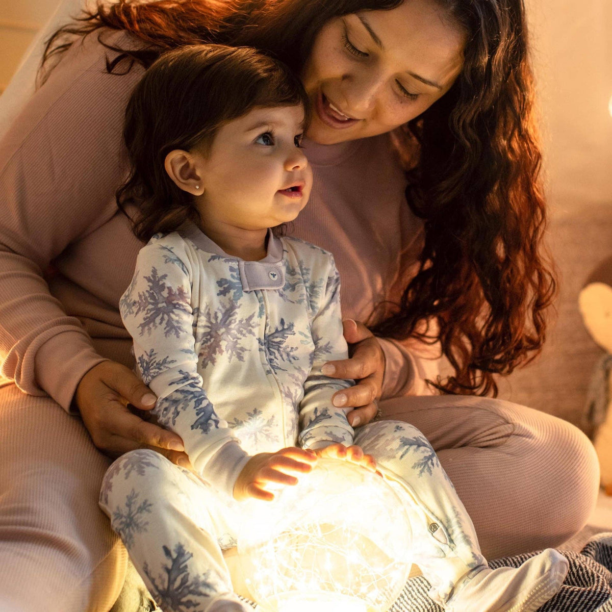 Snowflake Flurries Organic Cotton Two-Piece Pajamas
